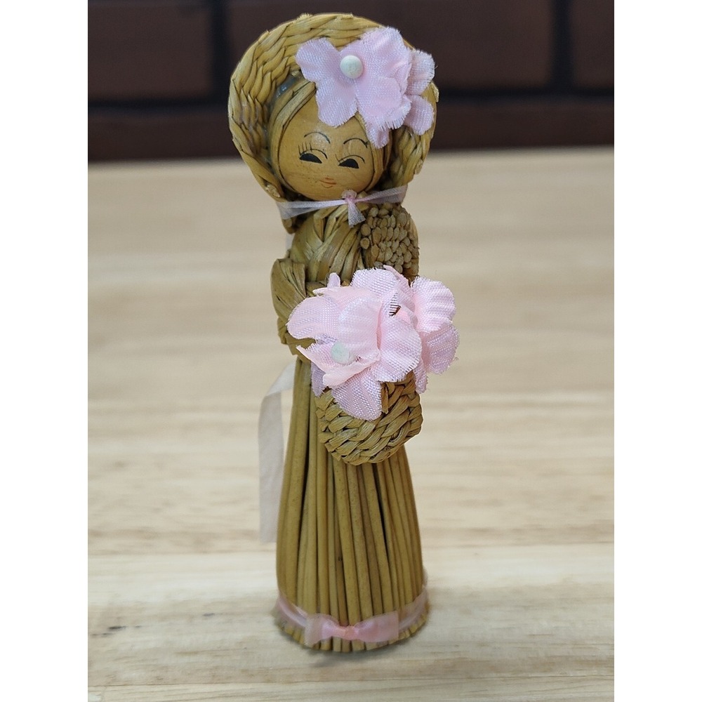 Wicker Vintage Wooden Peg Doll Figurine Girl Basket  Decorative Straw Hat